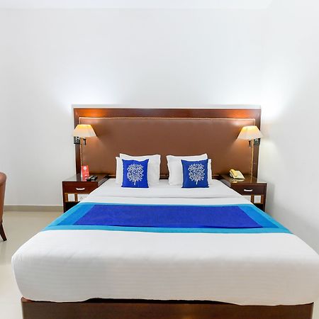 Kochi Oyo 7188 Ajantha Regency酒店 外观 照片
